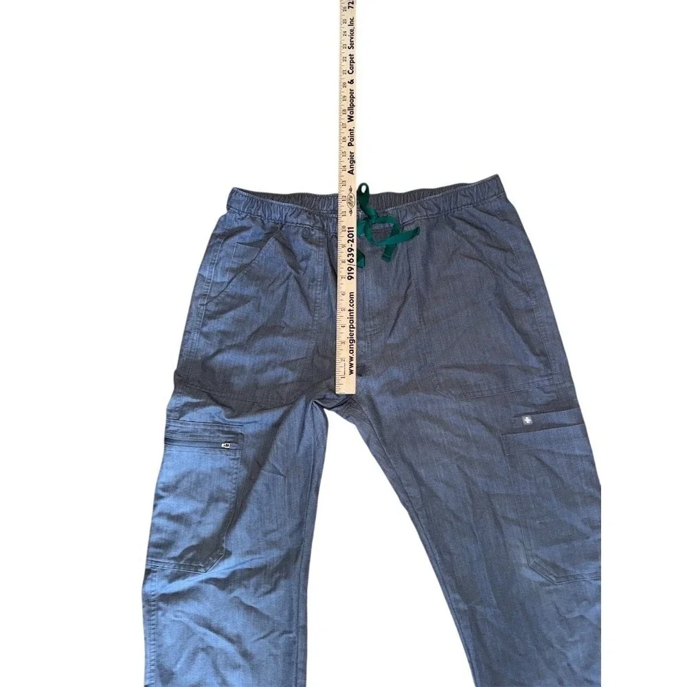 FIGS Technical Collection Men's Scrub Pants Size L Gray Cargo Drawstring‎ zipper